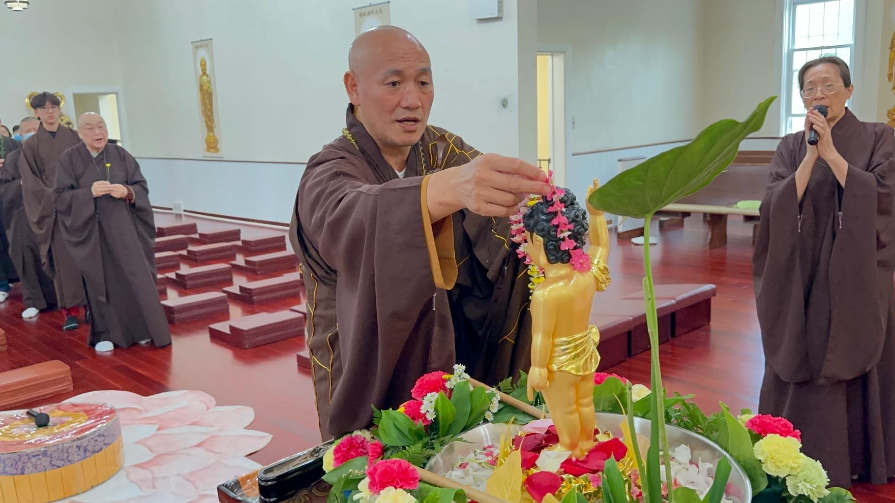 浴佛節念佛照片